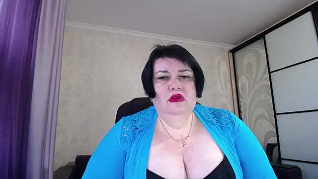 JuicyLady Di online show from October 23, 5:02 am