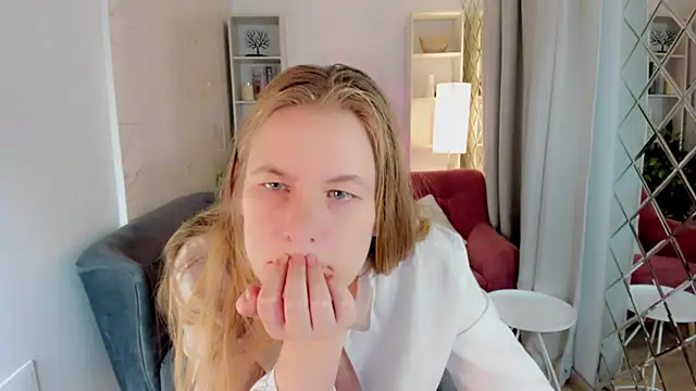 JadeSoft online show from October 5, 1:27 pm