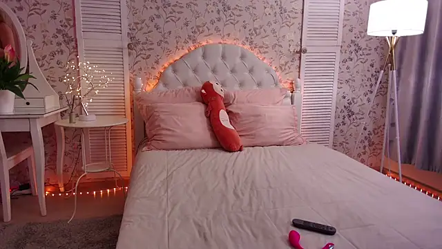 Wendy-Darling online show from November 16, 1:29 am