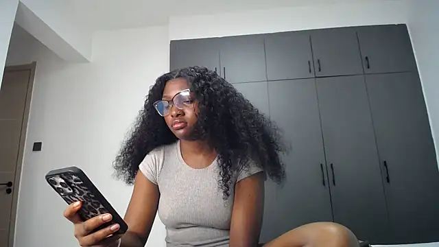 Pretty Liya08 online show from May 17, 5:45 pm