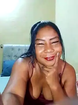 Snapshot of rosmery-navarro chatting on October 31, 7:56 am rosmery-navarro online show from October 31, 7:56 am