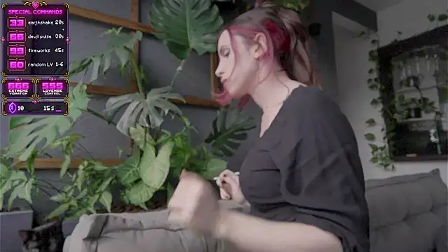 bunny edge online show from June 18, 3:50 pm