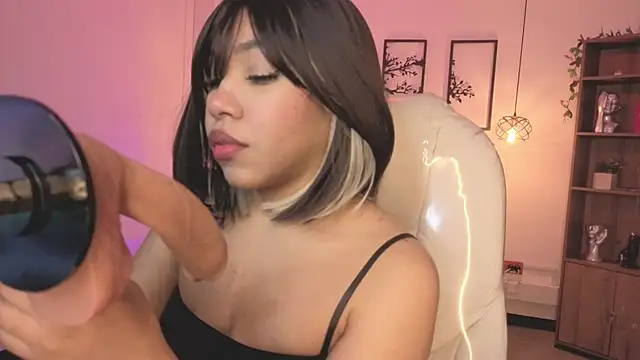 Snapshot of Olivia_ds chatting on September 21, 4:44 am Olivia ds online show from September 21, 4:44 am