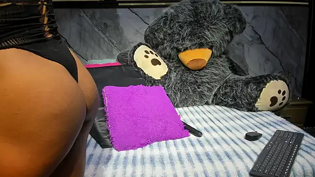 Niyirey1 online show from November 11, 12:24 pm