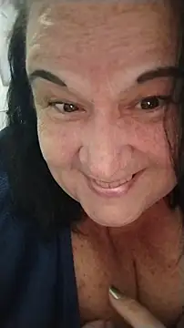 Yaya Mineira online show from June 3, 1:07 am