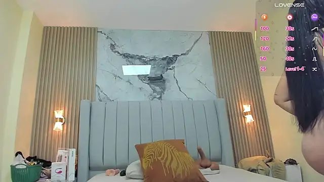 MAGIEVANS1 online show from October 16, 1:14 pm