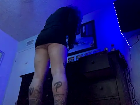 Kik SickSlut88 online show from December 21, 10:46 pm