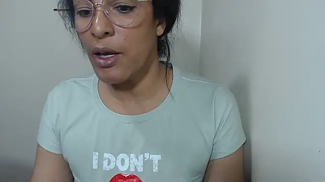 kateleyagrey online show from June 11, 12:32 am