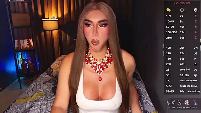 SexGoddess Amalia online show from November 3, 9:24 am