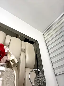 ALISSON FOXXX1 online show from October 22, 10:59 pm