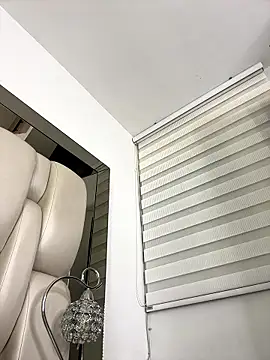 ALISSON FOXXX1 online show from January 10, 11:31 pm