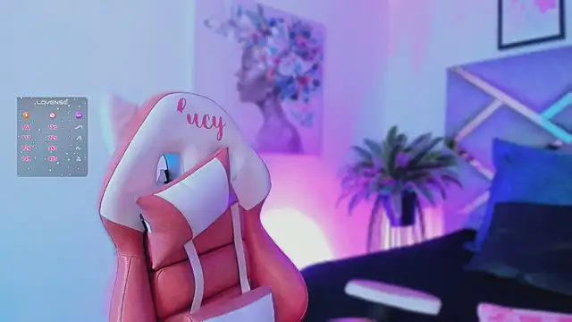 lucy neil online show from November 4, 2:38 am