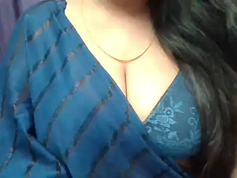 Shikha39 online show from November 22, 6:54 pm