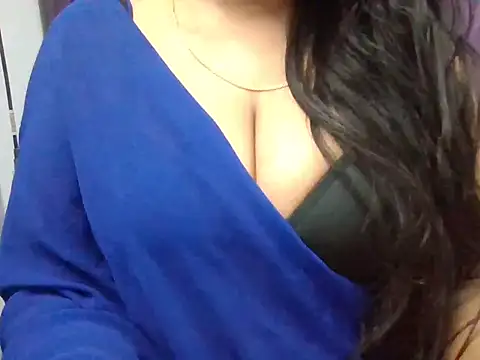 Shikha39 online show from November 11, 7:22 pm