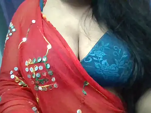 Shikha39 online show from September 27, 7:10 pm