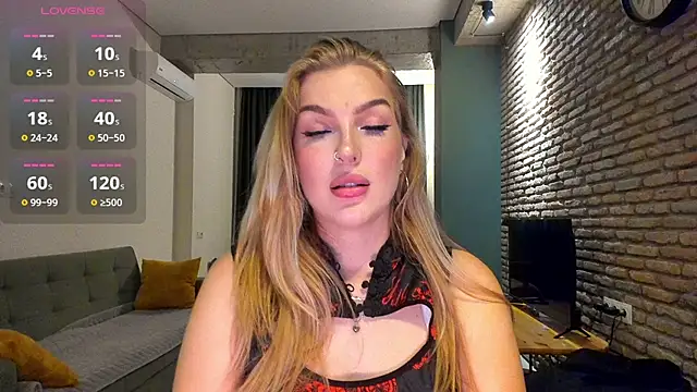 fifteenpoem online show from July 22, 4:46 am