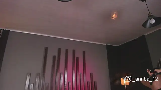 annie barozzi online show from September 9, 1:33 pm