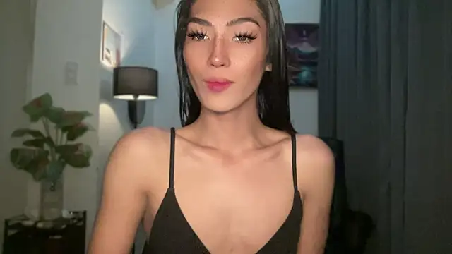 Snapshot of Thicker_Belle chatting on September 26, 4:32 am Thicker Belle online show from September 26, 4:32 am
