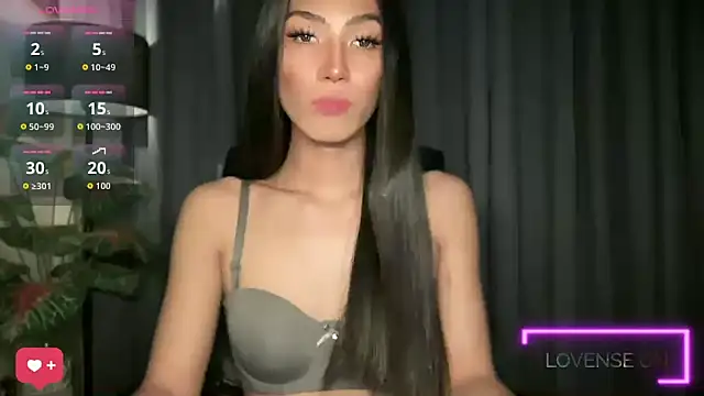 Snapshot of Thicker_Belle chatting on September 9, 8:36 am Thicker Belle online show from September 9, 8:36 am