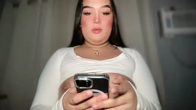 MistressOf Americaxxx online show from December 14, 11:05 am