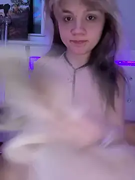 Cutiepiespanks online show from March 9, 4:15 am