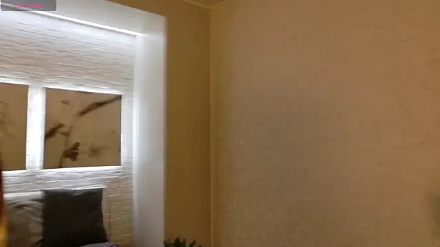 Betty June online show from April 19, 8:44 pm