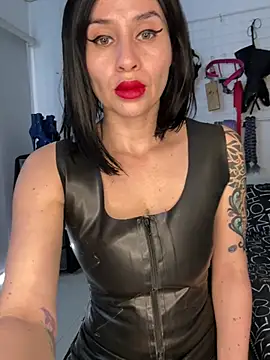 mylatexpleasure online show from July 27, 7:33 pm