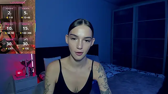 SophieCatty online show from November 3, 11:53 pm