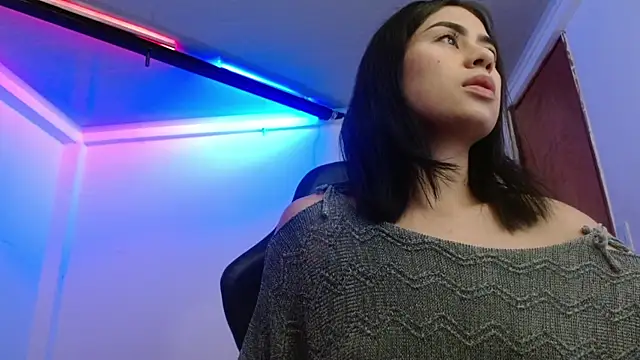 Martina1369 online show from July 18, 12:40 pm
