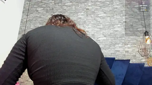 LizzRouse online show from September 9, 10:53 pm