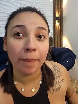 LizzRouse online show from March 21, 8:36 pm