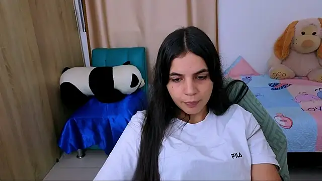  elenna online show from September 24, 5:45 pm