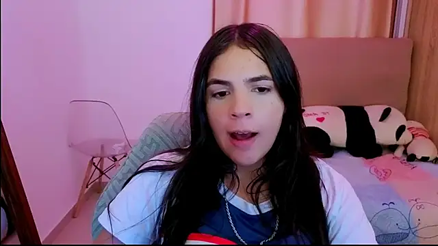  elenna online show from April 11, 6:11 pm