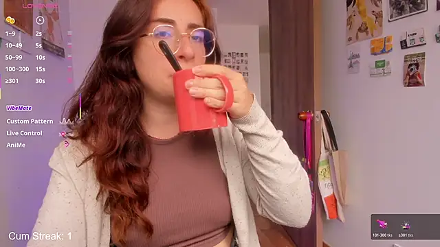 linda giggle online show from April 16, 2:39 pm