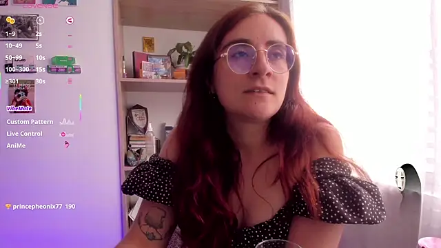 linda giggle online show from July 11, 5:24 pm