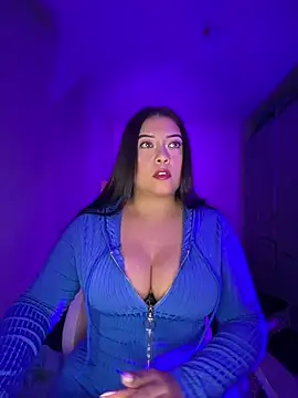 cami ortiz   online show from July 23, 5:37 am
