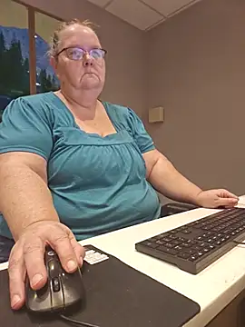 Hornybbw1978 online show from July 31, 5:30 am