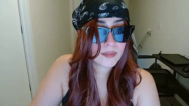 Sassy Latina online show from July 21, 3:18 am