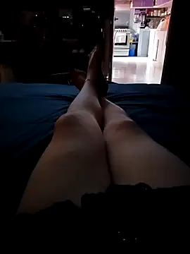 monyhoy online show from April 7, 8:33 pm