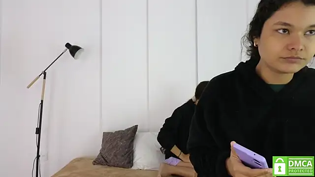Snapshot of sexychanell_18 chatting on October 11, 1:25 pm sexychanell 18 online show from October 11, 1:25 pm
