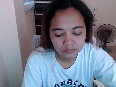 xTheLastVIRGINx online show from March 1, 5:51 am