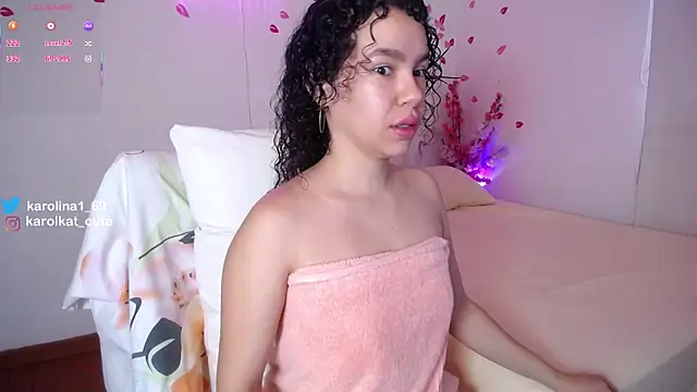 Snapshot of Karolina_1 chatting on September 20, 2:26 pm Karolina 1 online show from September 20, 2:26 pm