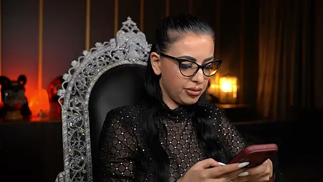 kelly kent online show from June 9, 8:19 pm