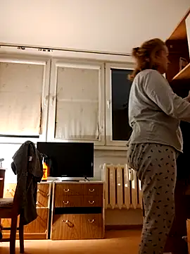 She-devilx online show from April 8, 10:34 pm