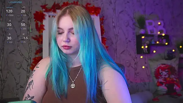 Moon Valkyrie online show from September 19, 9:41 am