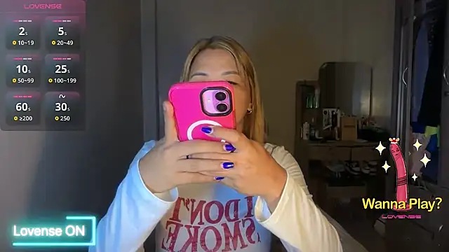 iamYourBestGirl online show from June 10, 4:33 am