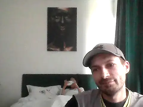 Hadrian2 online show from April 18, 11:35 am