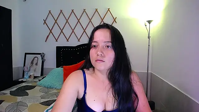 naughty girl 4u online show from September 23, 8:29 pm