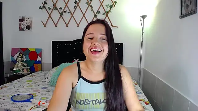 naughty girl 4u online show from June 18, 8:59 am
