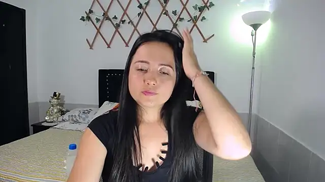 naughty girl 4u online show from February 4, 8:12 pm